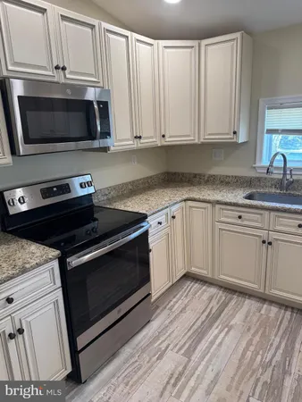 $2,500 | 422 Kansas Road, Warrington, PA 18976