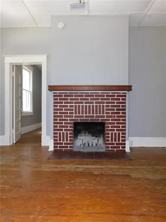 $1,675 | 541 Northeast 11th Street, Gainesville, FL 32601