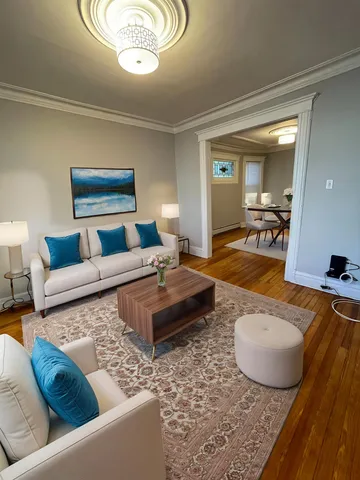 $1,900 | 78 West 6th Street, Unit 1, Bayonne, NJ 07002