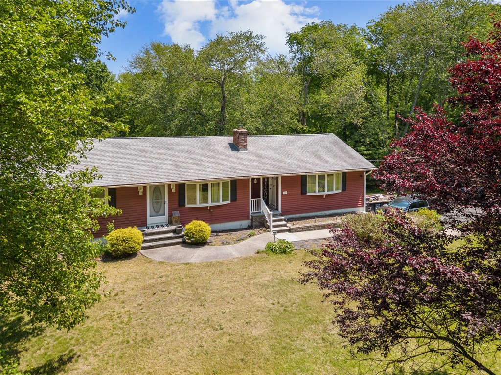 42 Ledge Road Coventry, RI 02816 - Photo 5 of 32