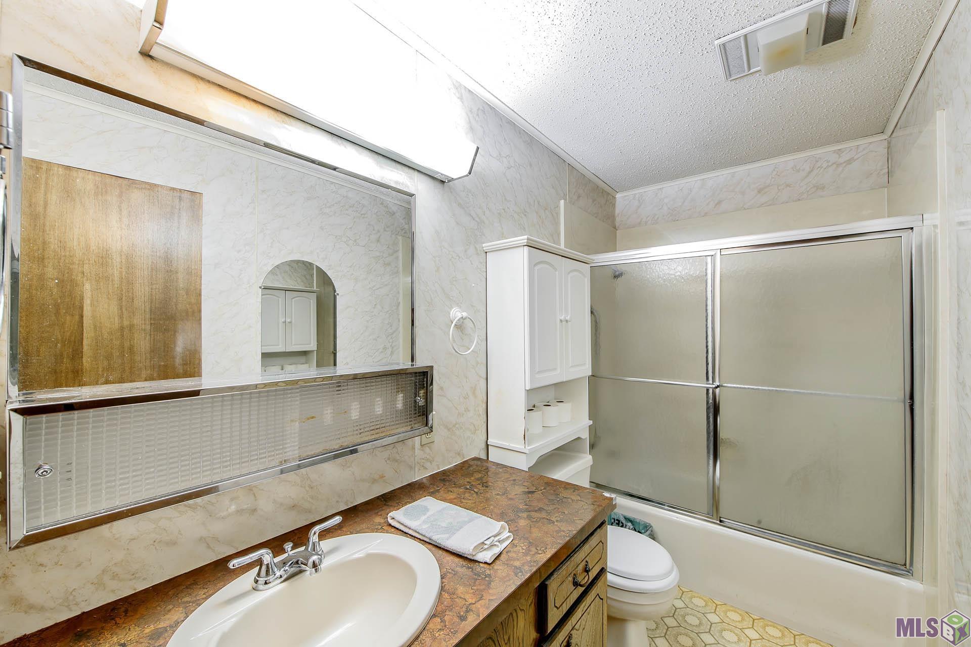 2507 Bayou Blue Road Houma, LA 70364 - Photo 12 of 17