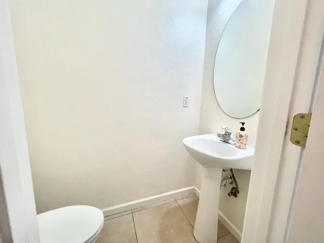 $1,950 | 123 Farrah Avenue, Unit 123, Niceville, FL 32578