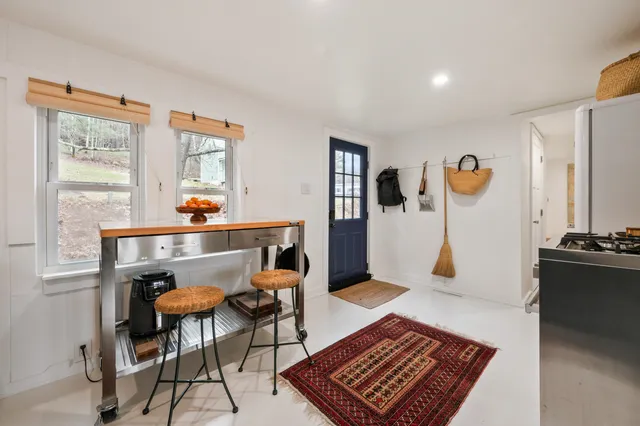 $250,000 | 180 Beacon Street, Littleton, NH 03561