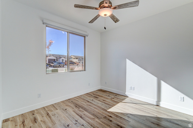 2072 W. 320 S. Hurricane, UT 84737 - Photo 10 of 46 Office Plus 4 Bedrooms!