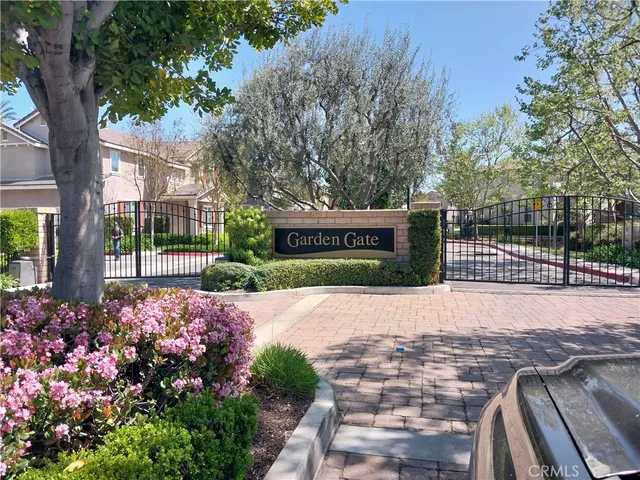 a view of a garden with pathway