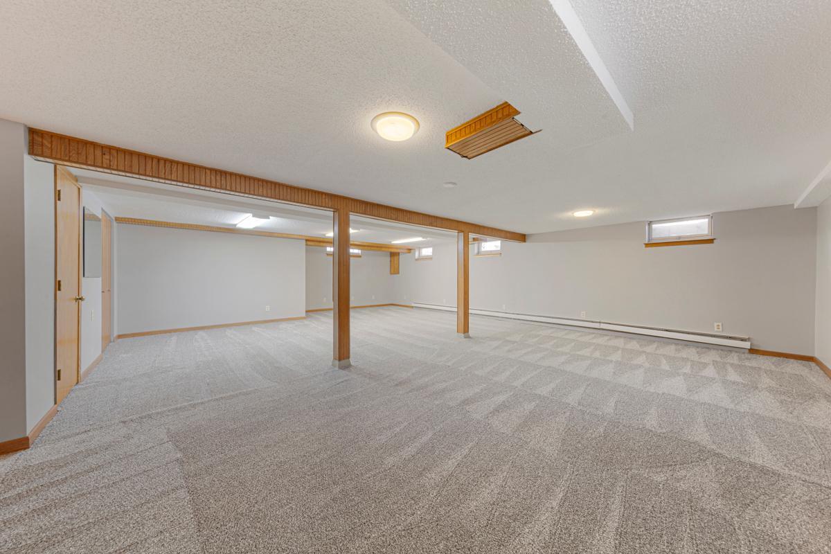 1305 4th Street Southwest Austin, MN 55912 - Photo 26 of 30