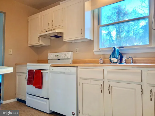 $299,900 | 10 Forest Green Road, Aberdeen, MD 21001