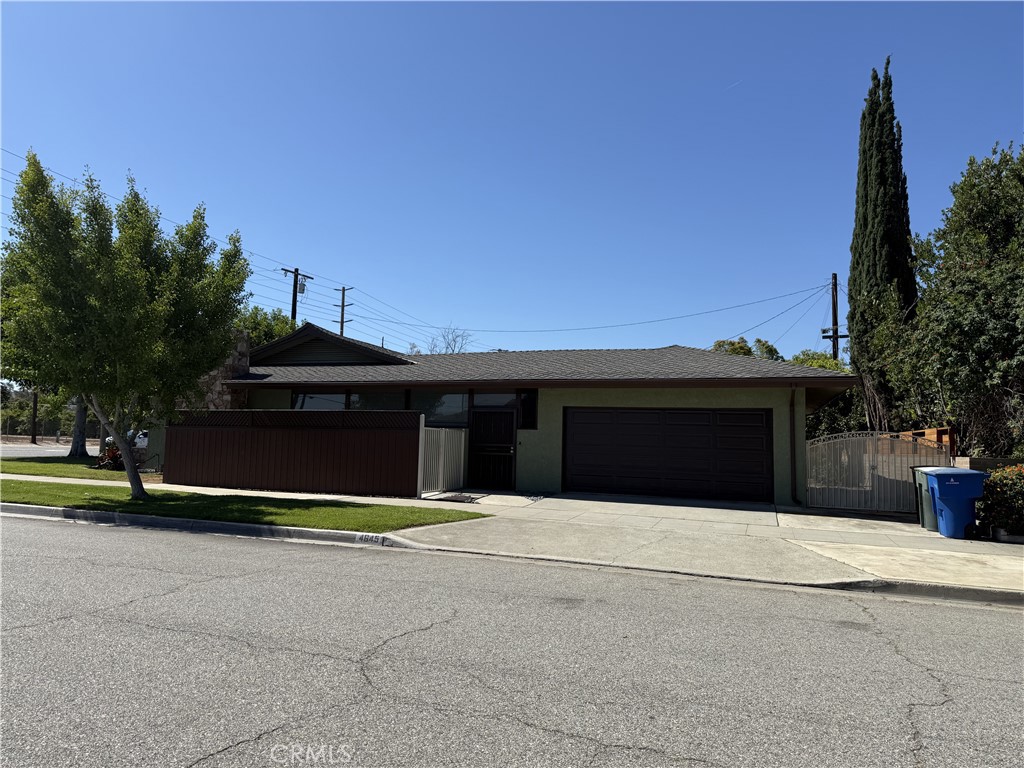 4645 Chicago Riverside, CA 92507 - Photo 3 of 24