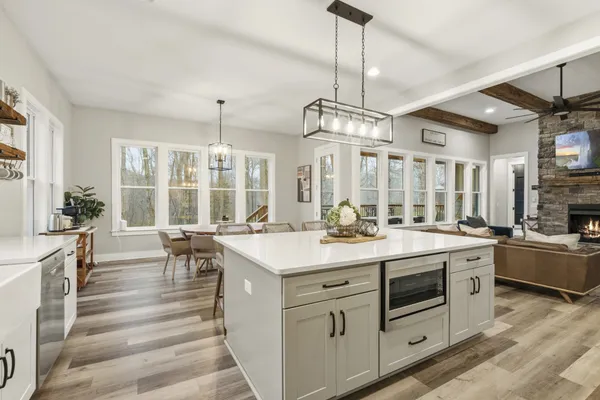 $1,225,000 | 1073 Split Rail Circle, Kingston Springs, TN 37082