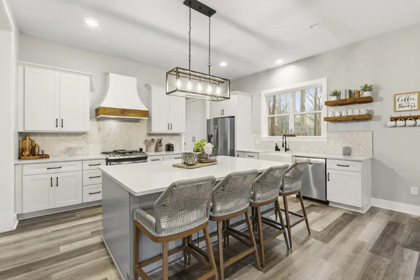 $1,225,000 | 1073 Split Rail Circle, Kingston Springs, TN 37082