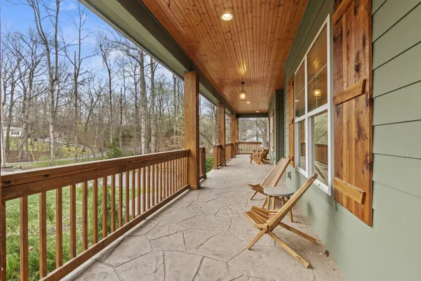 $1,225,000 | 1073 Split Rail Circle, Kingston Springs, TN 37082