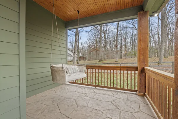 $1,225,000 | 1073 Split Rail Circle, Kingston Springs, TN 37082