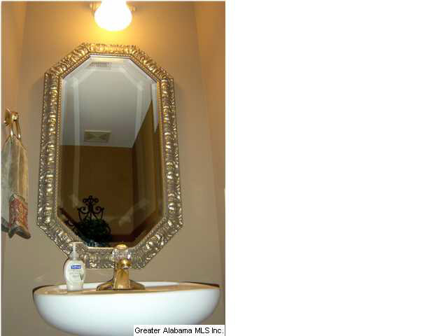 732 Ridge Way Circle Birmingham, AL 35226 - Photo 5 of 24