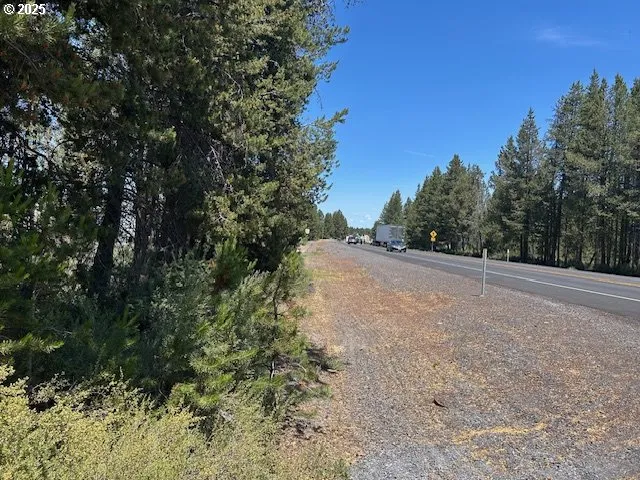 a view of an outdoor space with yard