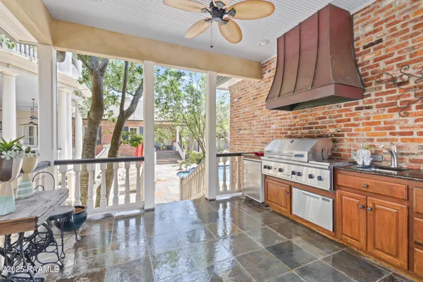 $4,900,000 | 232 Princeton Woods Loop, Lafayette, LA 70508