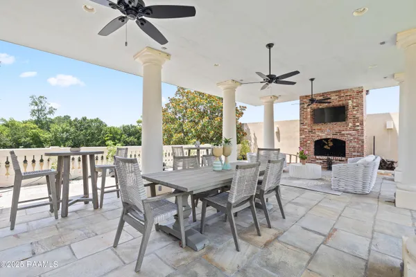 $4,900,000 | 232 Princeton Woods Loop, Lafayette, LA 70508