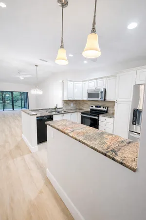 $2,400 | 18765 Candlewick Drive, Boca Raton, FL 33496