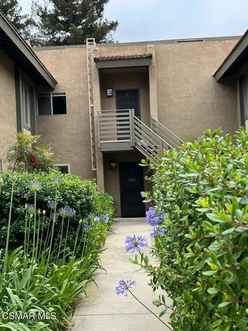 $2,300 | 460 Arbor Ln Court, Unit 204, Thousand Oaks, CA 91360