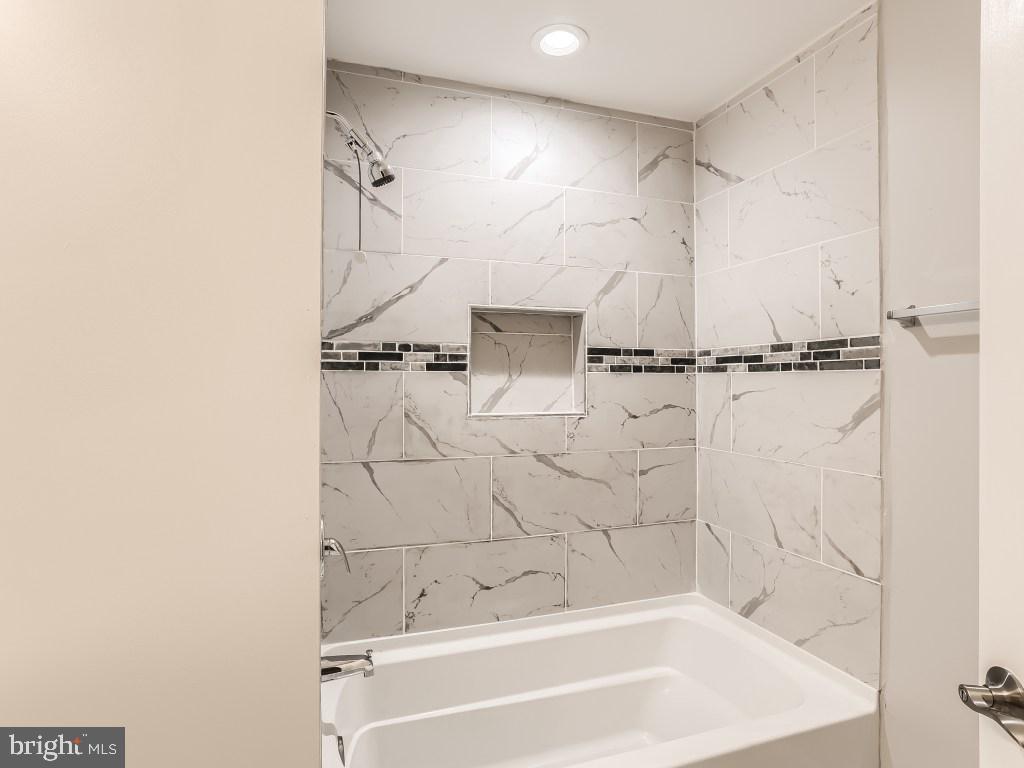4418 Reisterstown Road Baltimore, MD 21215 - Photo 17 of 27 Gallery Image 17