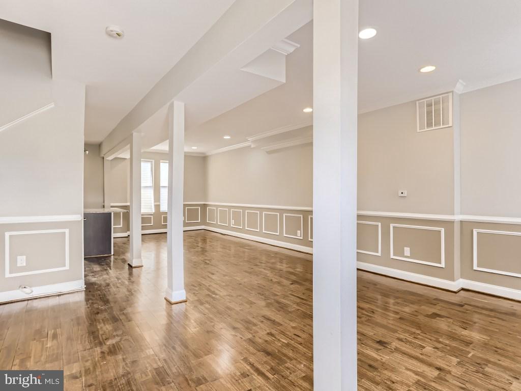4418 Reisterstown Road Baltimore, MD 21215 - Photo 7 of 27 Gallery Image 7