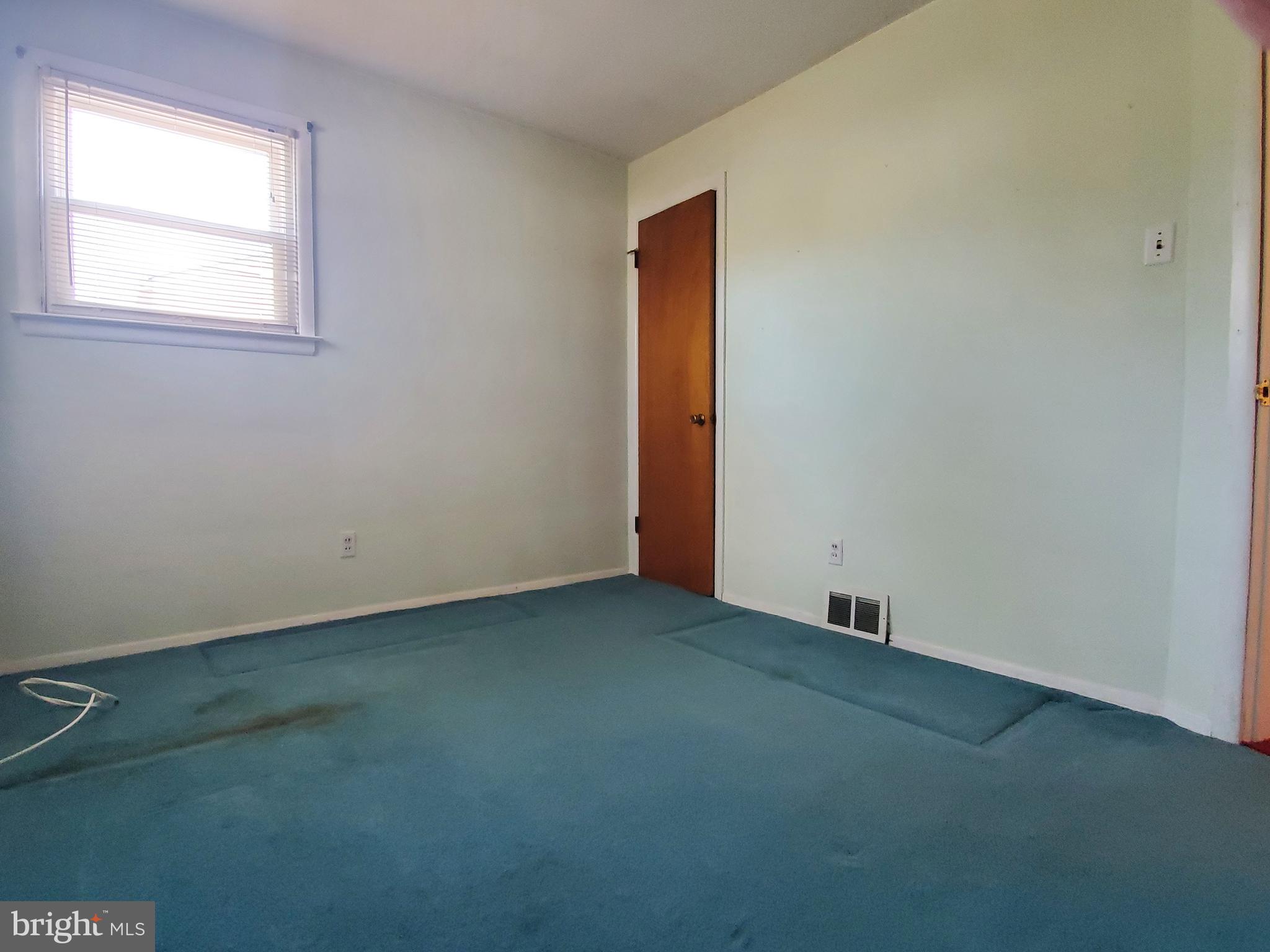 6 Whitman Road Hamilton, NJ 08619 - Photo 17 of 28