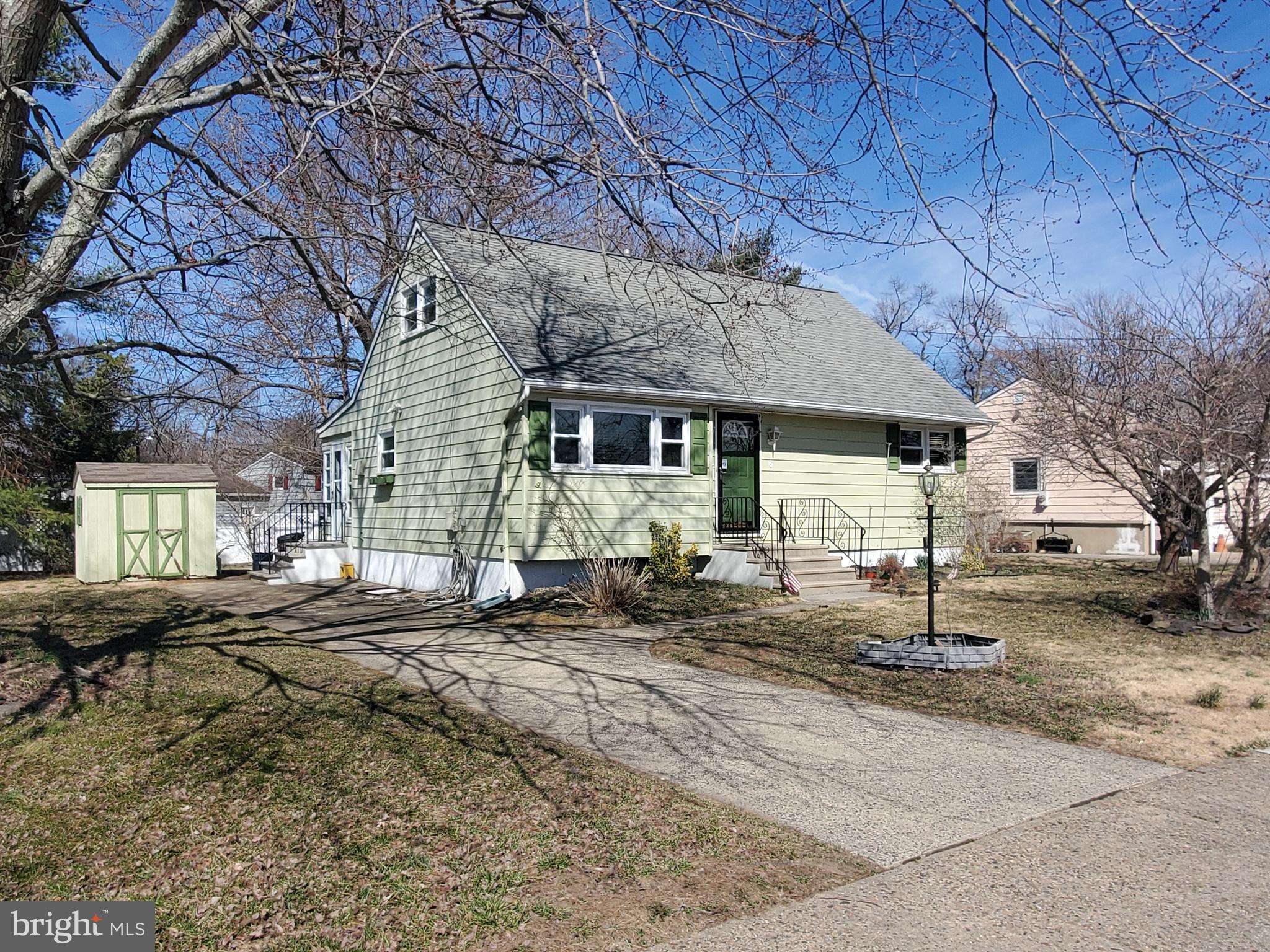 6 Whitman Road Hamilton, NJ 08619 - Photo 3 of 28