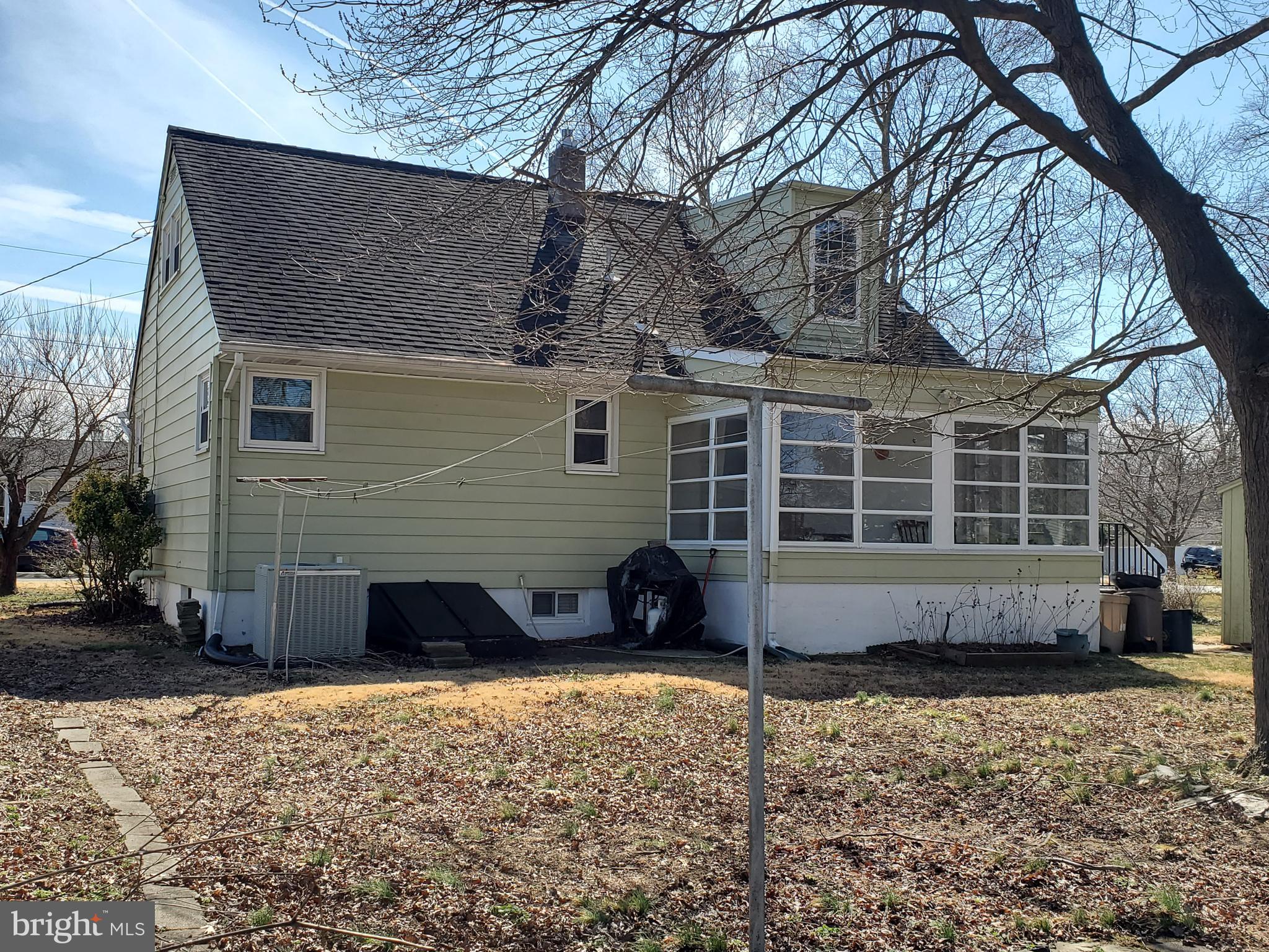 6 Whitman Road Hamilton, NJ 08619 - Photo 4 of 28