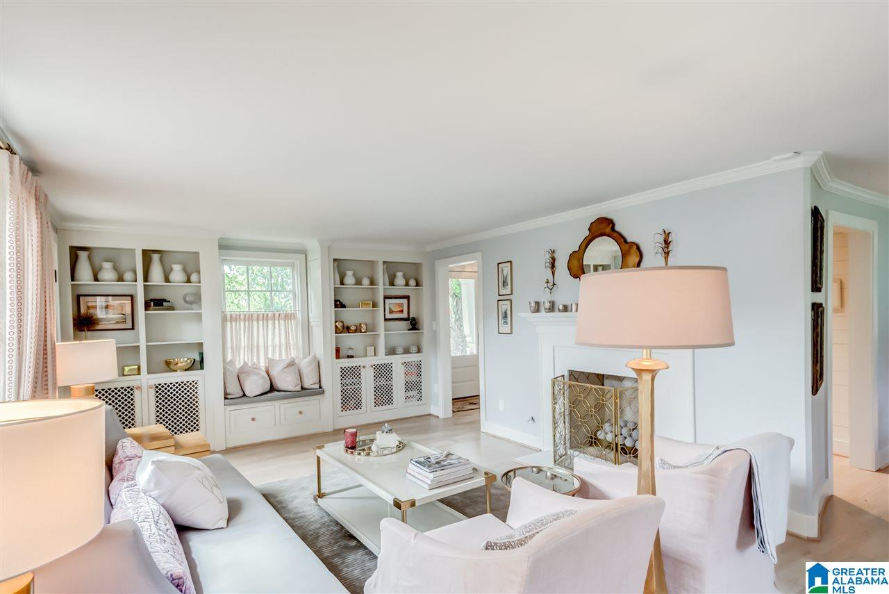 2212 Shades Crest Road Birmingham, AL 35216 - Photo 6 of 38