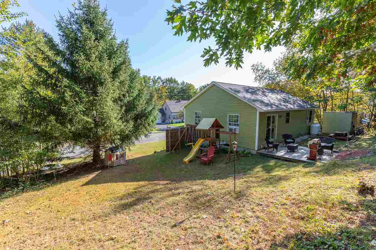 5 Beech Road South Berwick, ME 03908 - Photo 3 of 33 Gallery Image 3