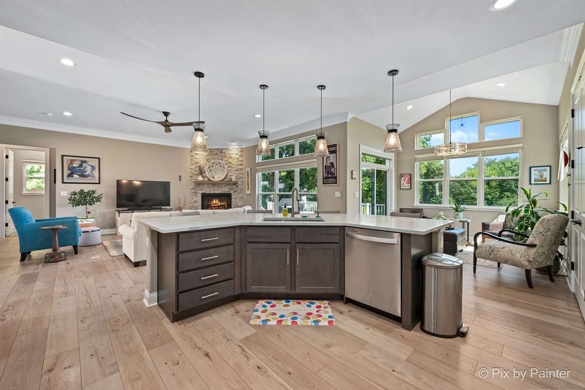 3300 Cornflower Way Spring Grove, IL 60081 - Photo 12 of 48