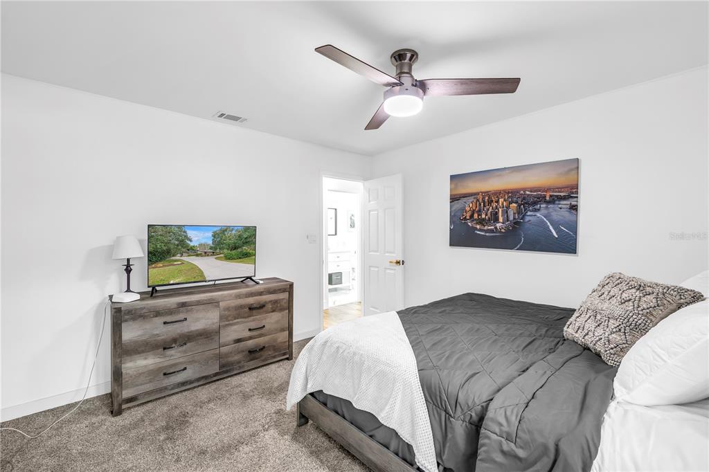 4605 Stone Ridge Trail Sarasota, FL 34232 - Photo 36 of 56