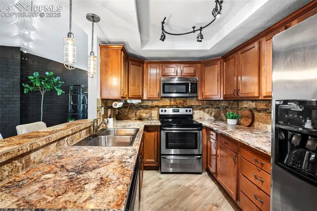 $359,900 | 1682 Deer Creek Road, Monument, CO 80132