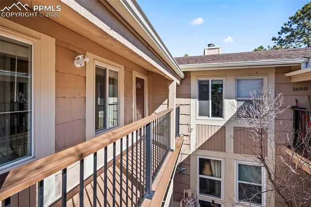 $359,900 | 1682 Deer Creek Road, Monument, CO 80132