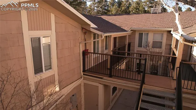 $359,900 | 1682 Deer Creek Road, Monument, CO 80132