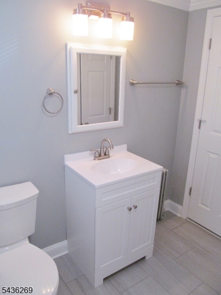 11 Meehan Avenue Raritan, NJ 08869 - Photo 8 of 10