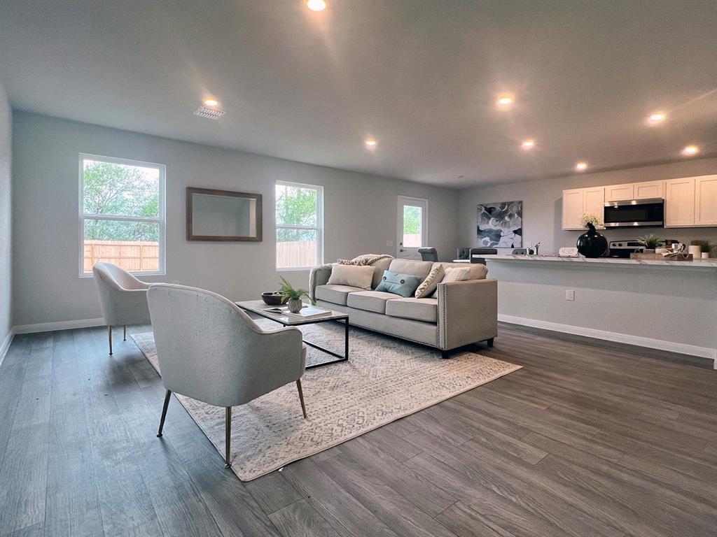 300 Paschal Road Mabank, TX 75147 - Photo 8 of 12