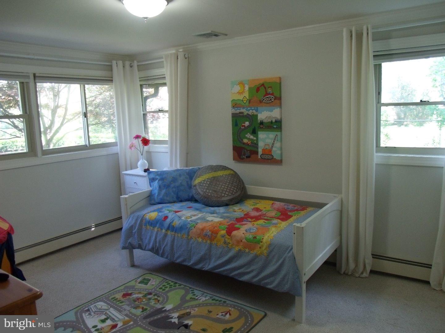 971 Meetinghouse Road Rydal, PA 19046 - Photo 11 of 22 Bedroom 3