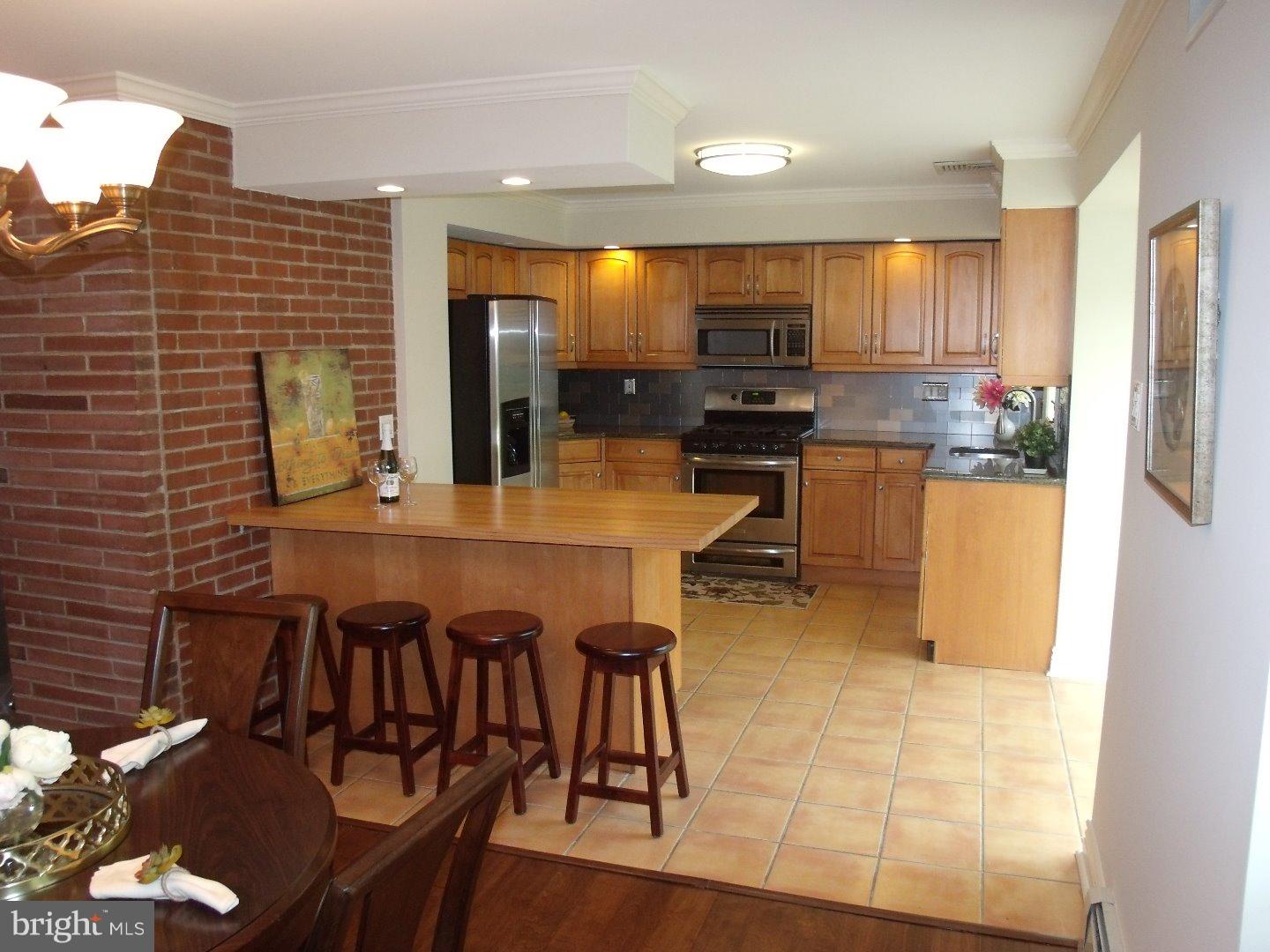 971 Meetinghouse Road Rydal, PA 19046 - Photo 16 of 22 Kitchen