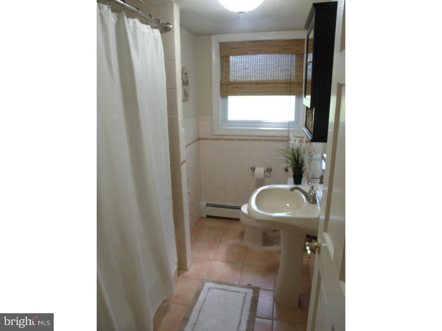 971 Meetinghouse Road Rydal, PA 19046 - Photo 7 of 22 Bathroom