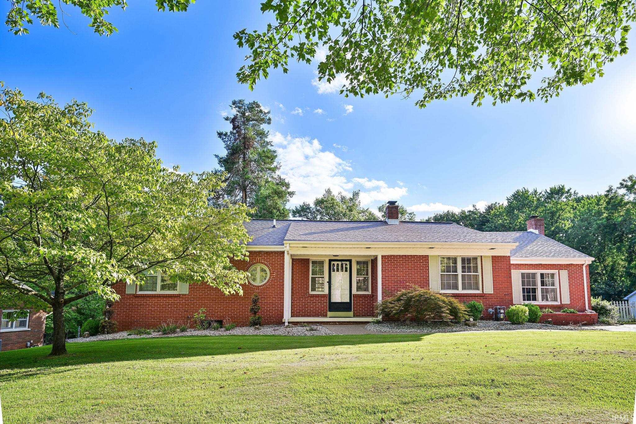 6509 Newburgh Road Evansville, IN 47715 - Photo 1 of 25