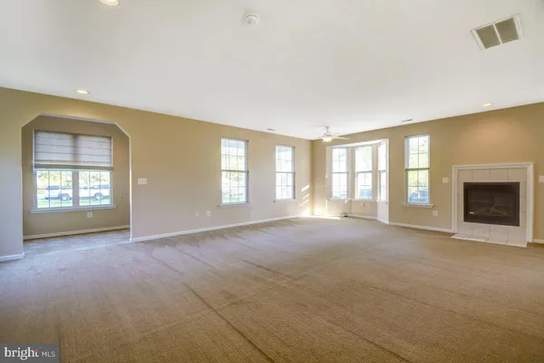 $2,250 | 4942 West End Avenue, Shady Side, MD 20764