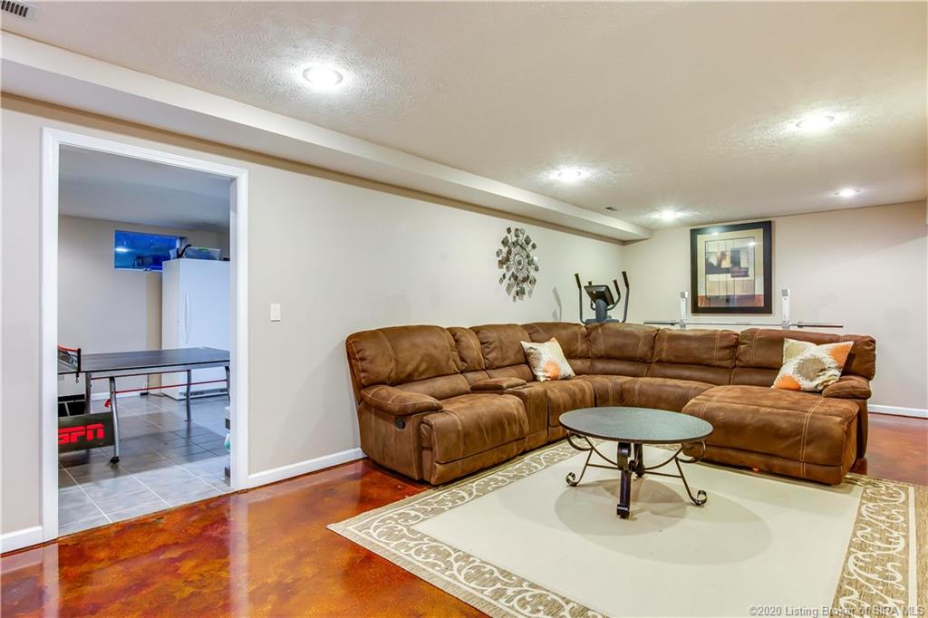 6012 Springcrest Drive Georgetown, IN 47122 - Photo 45 of 55