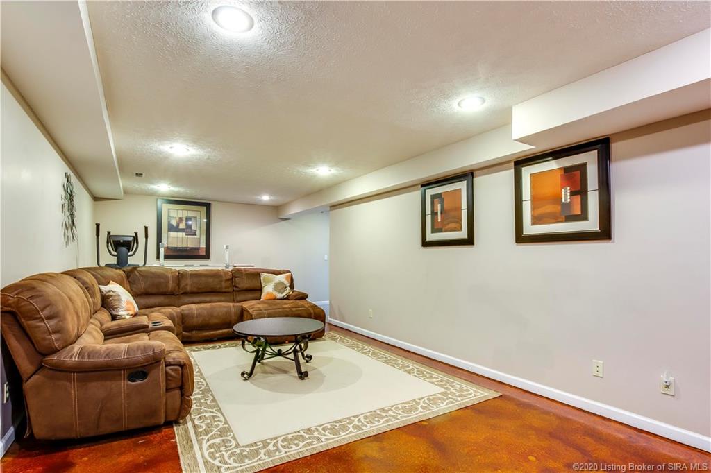 6012 Springcrest Drive Georgetown, IN 47122 - Photo 49 of 55