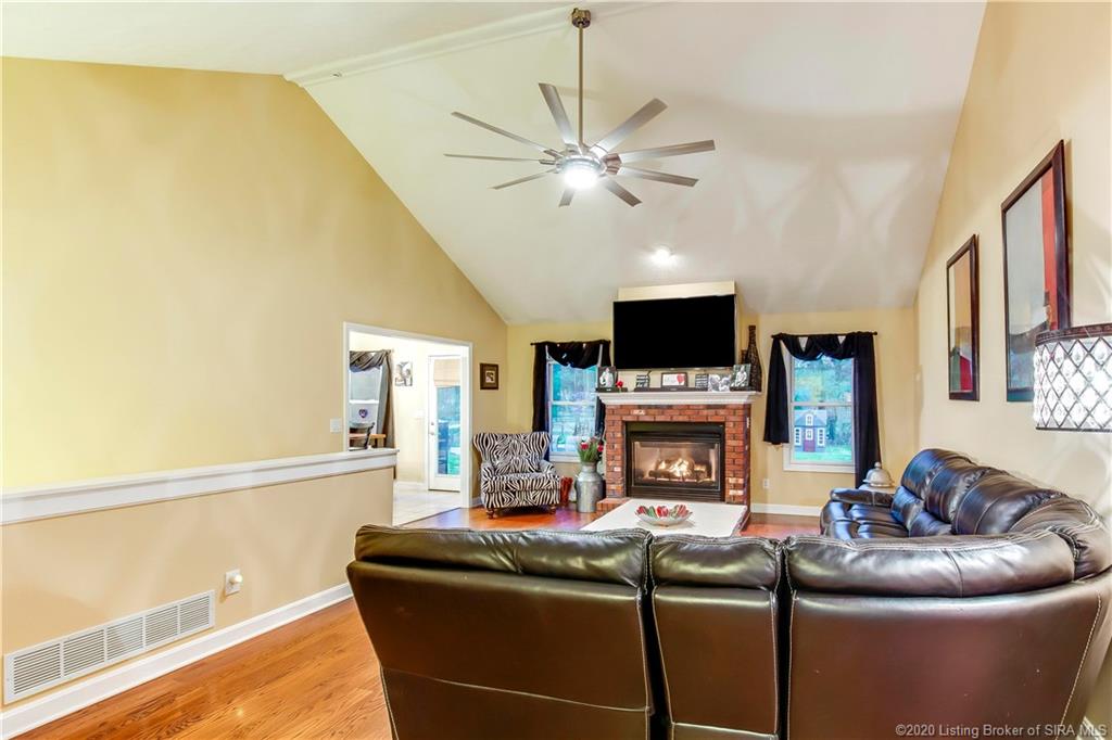 6012 Springcrest Drive Georgetown, IN 47122 - Photo 8 of 55