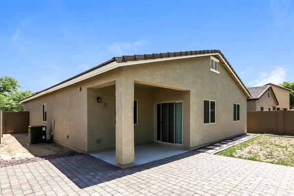 $2,315 | 8828 South 41ST Drive, Laveen, AZ 85339