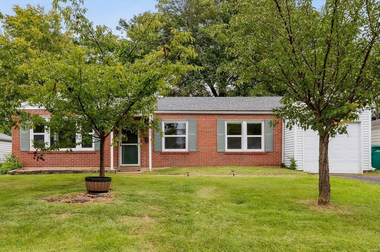 1662 Grant Road Webster Groves, MO 63119 - Photo 19 of 19