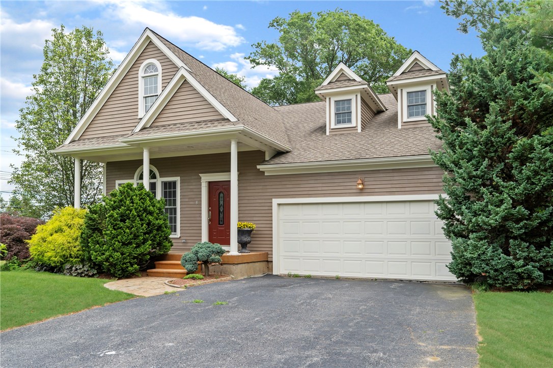 8 Abby Road Barrington, RI 02806 - Photo 1 of 38