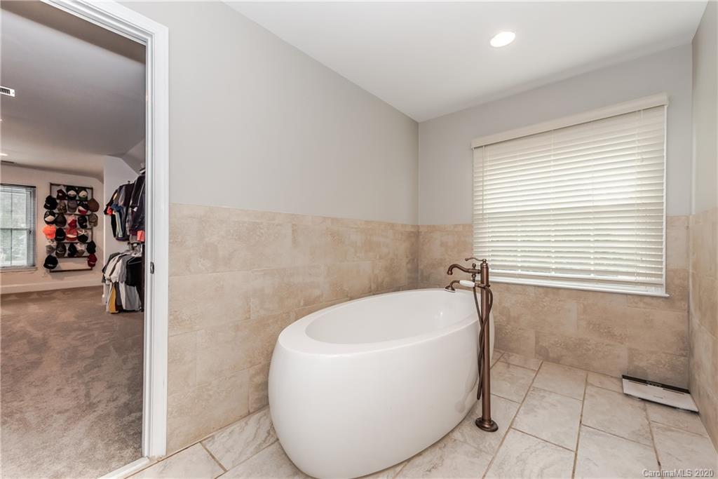 170 Lake Pointe Drive Fort Mill, SC 29708 - Photo 33 of 44