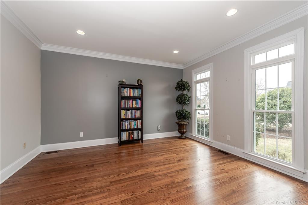 170 Lake Pointe Drive Fort Mill, SC 29708 - Photo 9 of 44