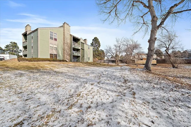 $258,000 | 14120 East Temple Drive, Unit Y04, Aurora, CO 80015